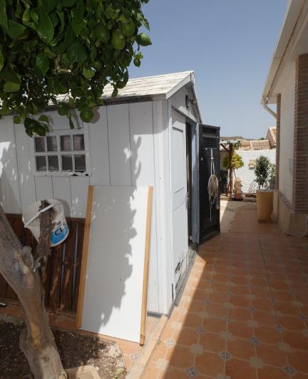 Image No.44-3 Bed Villa / Detached for sale