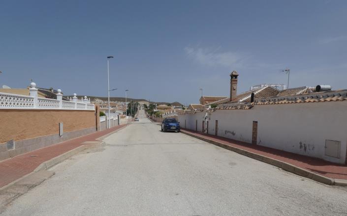 Image No.61-3 Bed Villa / Detached for sale