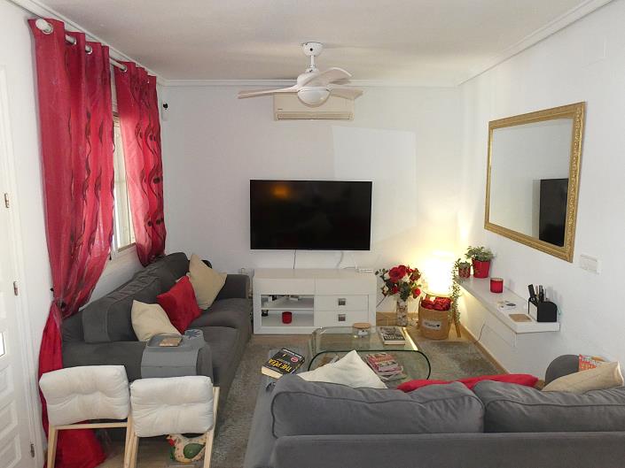 Image No.12-2 Bed Villa / Detached for sale