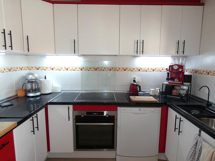 Image No.32-2 Bed Villa / Detached for sale