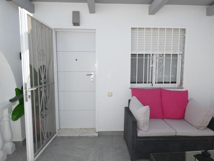 Image No.10-2 Bed Villa for sale