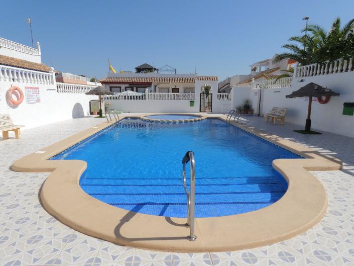 Image No.45-2 Bed Villa for sale