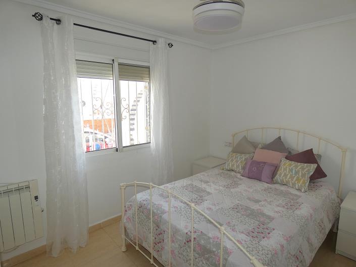 Image No.17-2 Bed Villa for sale