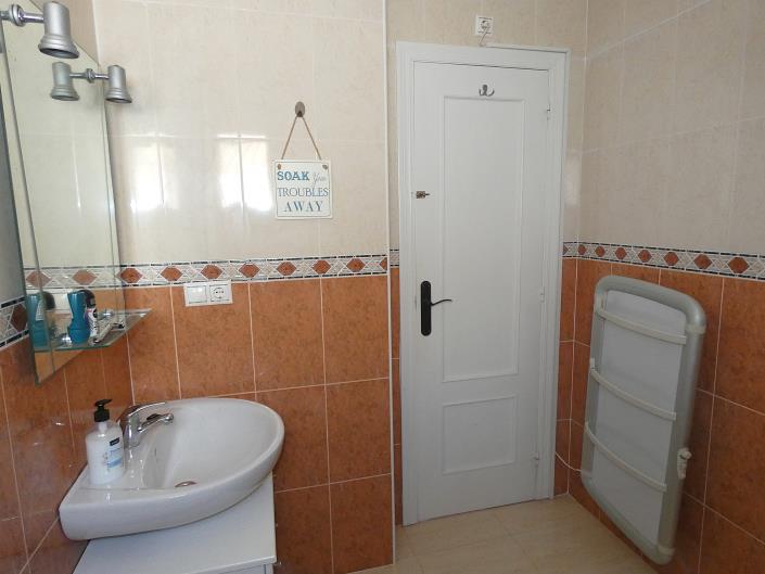 Image No.23-2 Bed Villa for sale