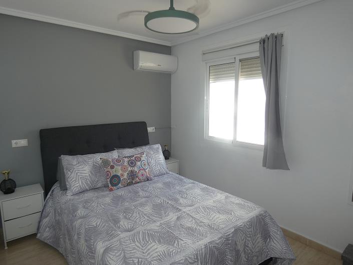 Image No.15-2 Bed Villa for sale