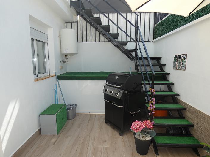 Image No.37-2 Bed Villa for sale