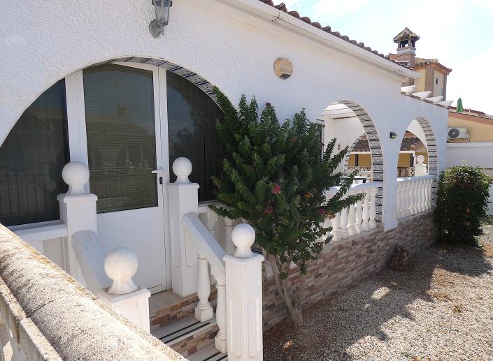 Image No.4-2 Bed Villa / Detached for sale