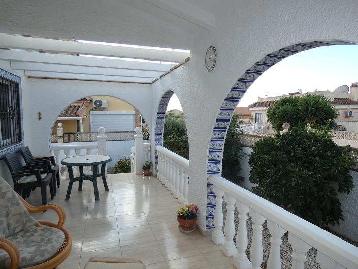 Image No.8-2 Bed Villa / Detached for sale