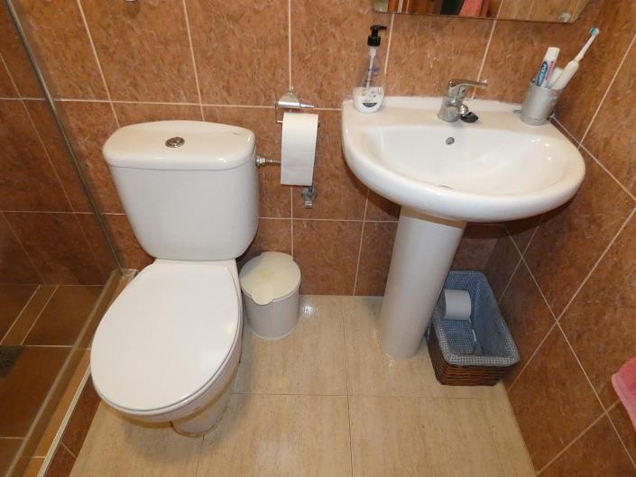 Image No.18-2 Bed Villa / Detached for sale