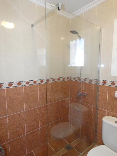 Image No.19-2 Bed Villa / Detached for sale