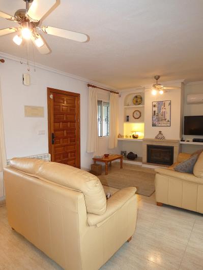 Image No.22-2 Bed Villa / Detached for sale