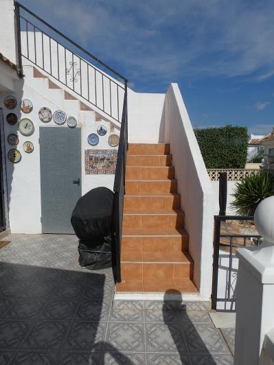 Image No.30-2 Bed Villa / Detached for sale