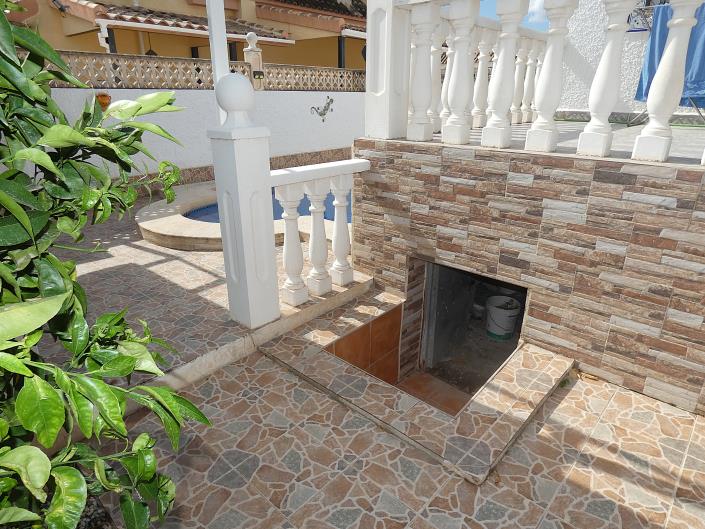 Image No.38-2 Bed Villa / Detached for sale