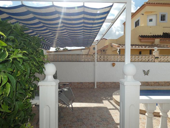 Image No.40-2 Bed Villa / Detached for sale