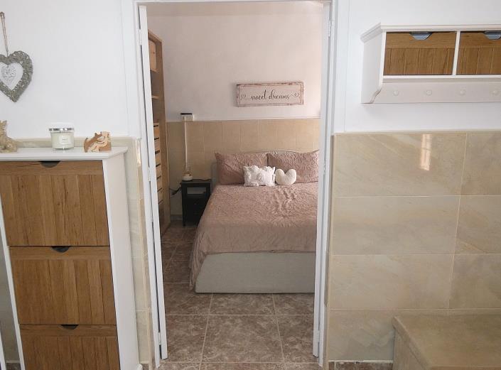 Image No.7-3 Bed Country Property for sale