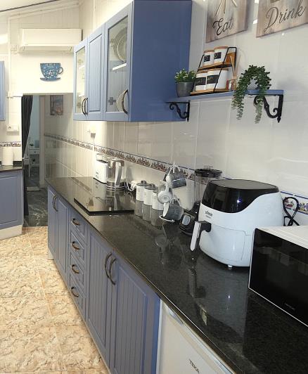 Image No.27-3 Bed Country Property for sale