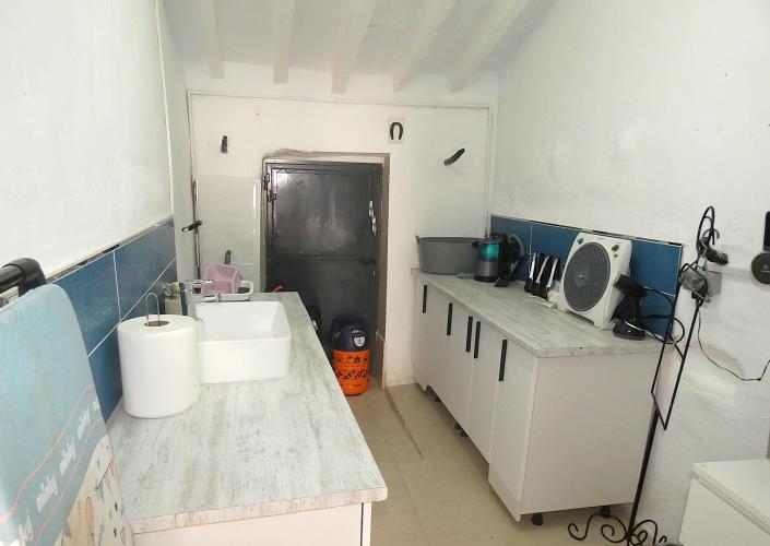 Image No.46-3 Bed Country Property for sale