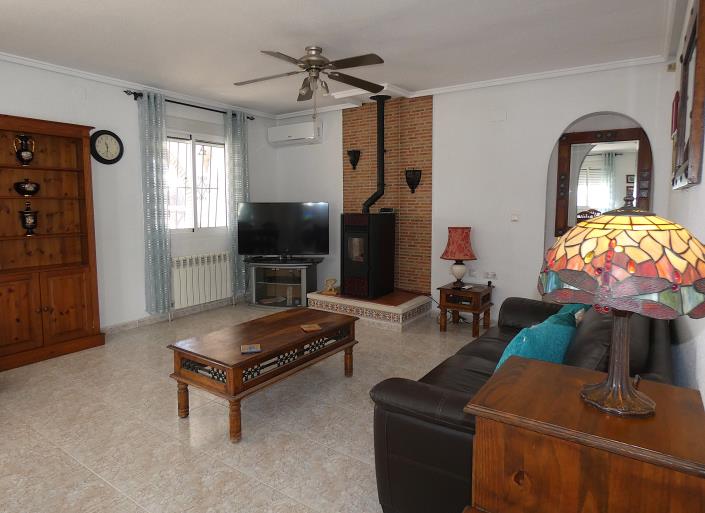 Image No.13-3 Bed Villa / Detached for sale