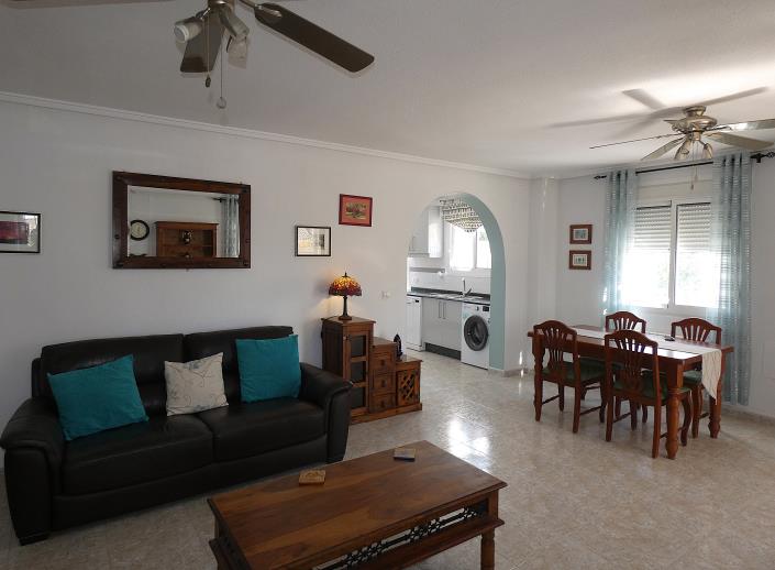 Image No.14-3 Bed Villa / Detached for sale