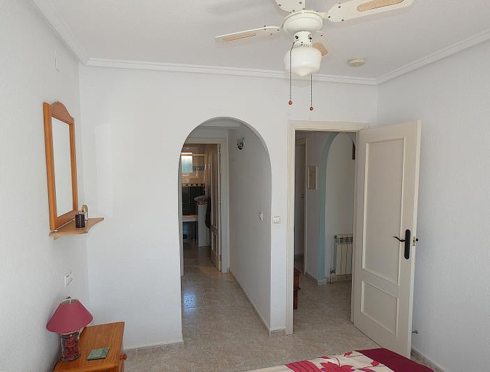 Image No.19-3 Bed Villa / Detached for sale