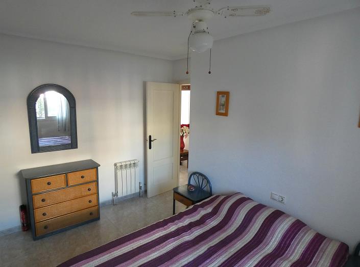 Image No.27-3 Bed Villa / Detached for sale