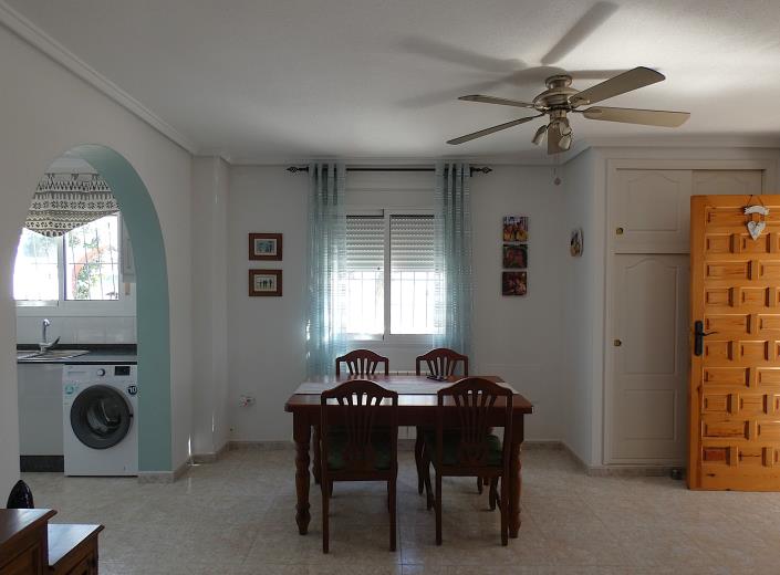 Image No.28-3 Bed Villa / Detached for sale