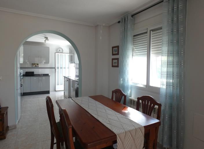 Image No.29-3 Bed Villa / Detached for sale