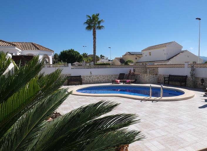 Image No.51-3 Bed Villa / Detached for sale