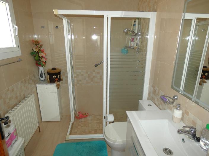 Image No.24-2 Bed Villa / Detached for sale