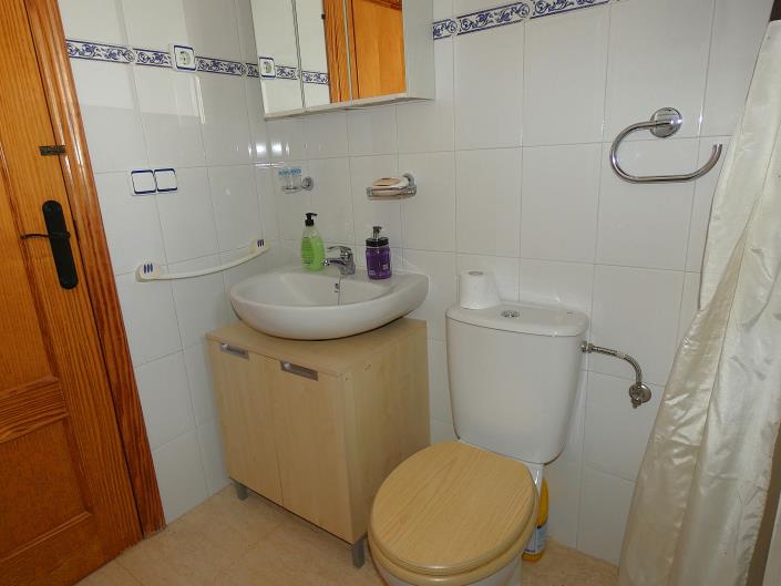 Image No.31-2 Bed Villa / Detached for sale