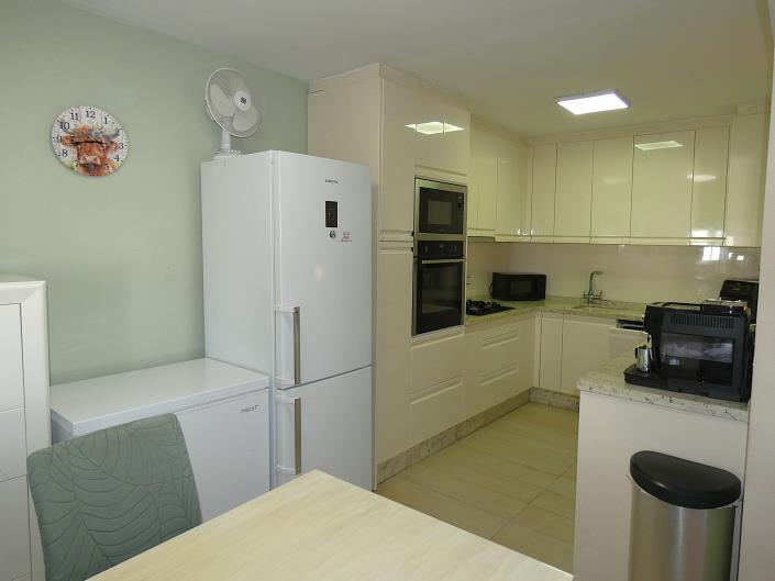 Image No.17-2 Bed Villa / Detached for sale