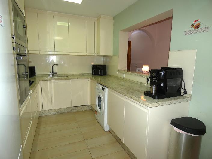 Image No.20-2 Bed Villa / Detached for sale