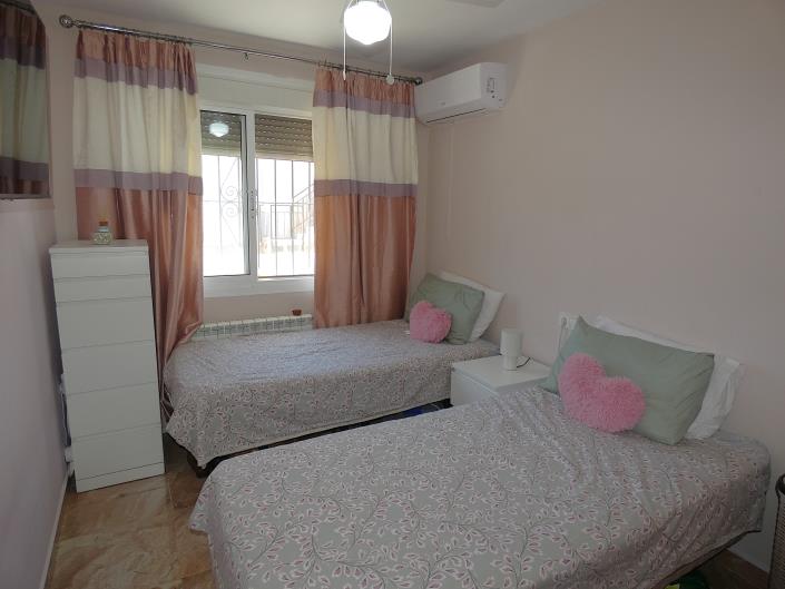 Image No.29-2 Bed Villa / Detached for sale