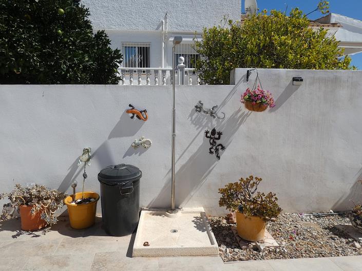 Image No.55-2 Bed Villa / Detached for sale