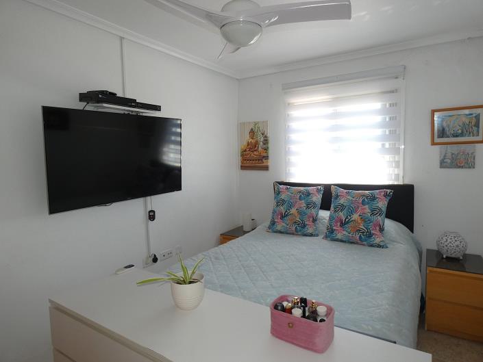 Image No.15-1 Bed Villa / Detached for sale