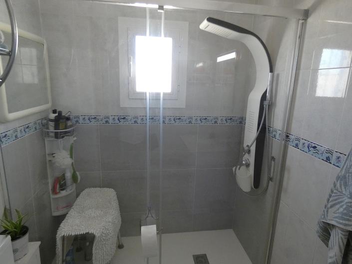 Image No.18-1 Bed Villa / Detached for sale