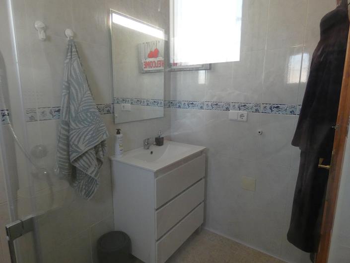 Image No.19-1 Bed Villa / Detached for sale