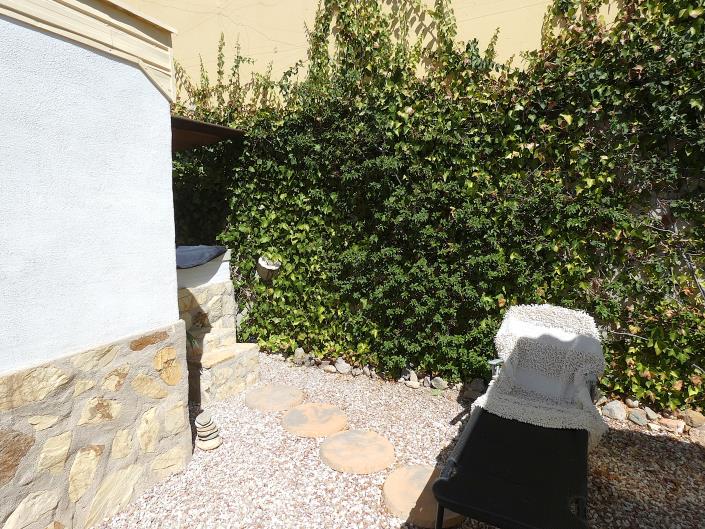 Image No.29-1 Bed Villa / Detached for sale