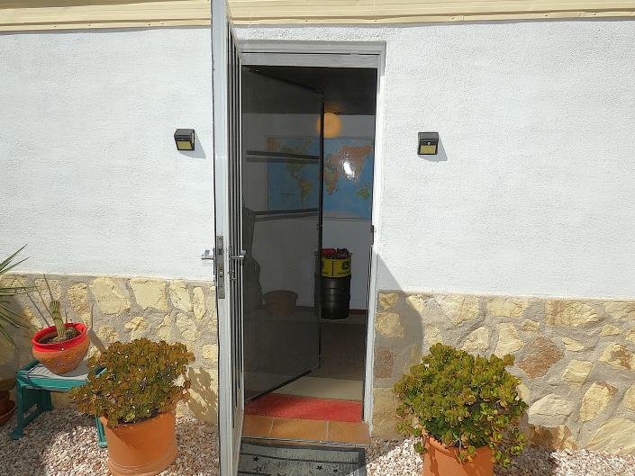 Image No.32-1 Bed Villa / Detached for sale