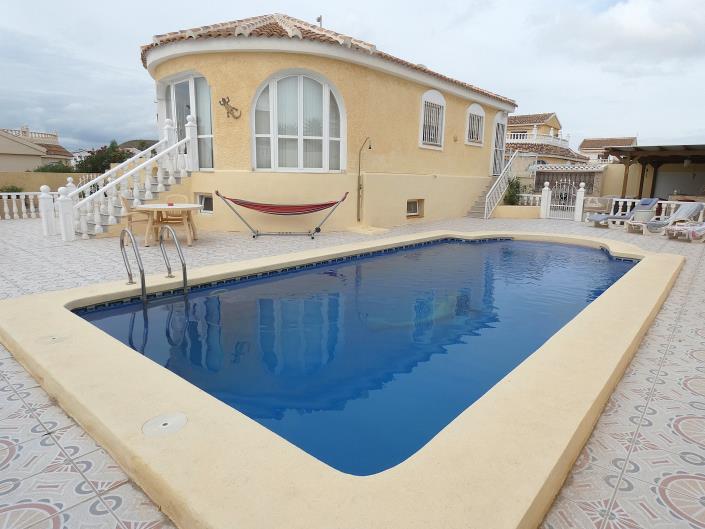 Image No.5-5 Bed Villa / Detached for sale