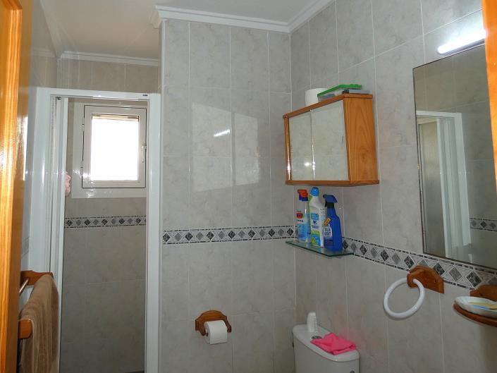 Image No.19-5 Bed Villa / Detached for sale