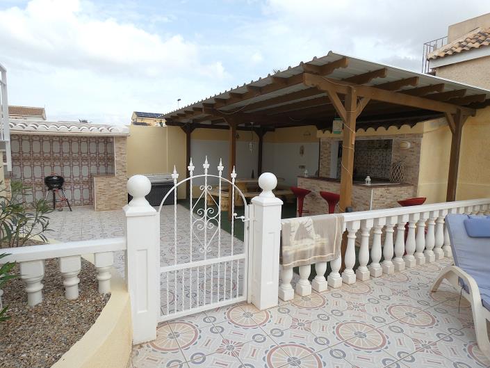 Image No.31-5 Bed Villa / Detached for sale