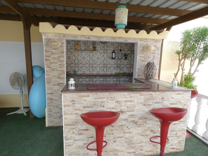 Image No.32-5 Bed Villa / Detached for sale