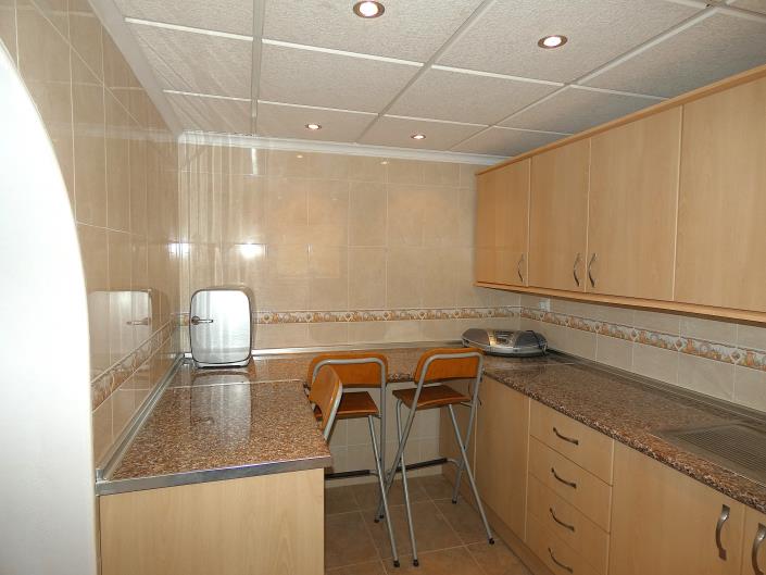 Image No.44-5 Bed Villa / Detached for sale