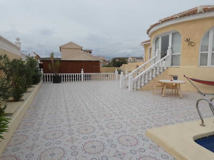 Image No.58-5 Bed Villa / Detached for sale