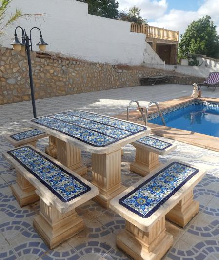 Image No.39-4 Bed Villa / Detached for sale