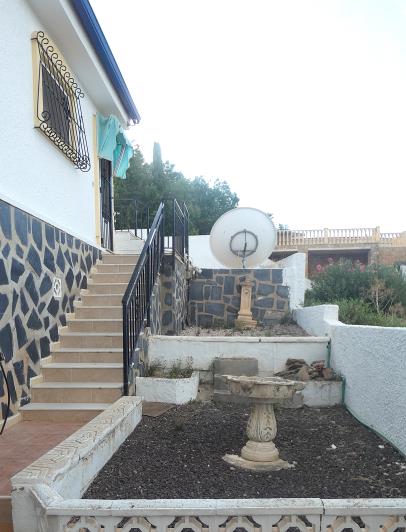 Image No.42-4 Bed Villa / Detached for sale