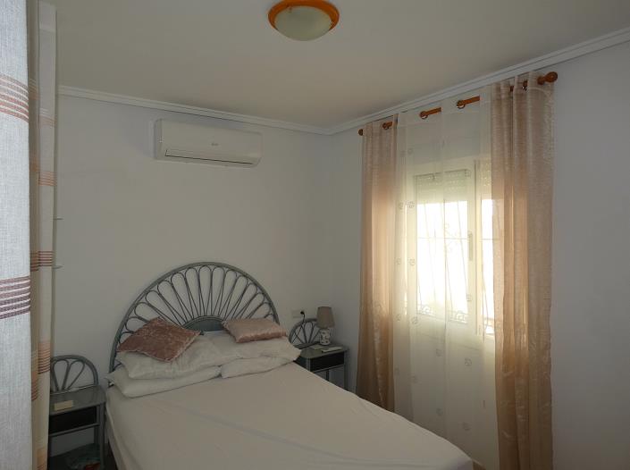 Image No.17-2 Bed House/Villa for sale