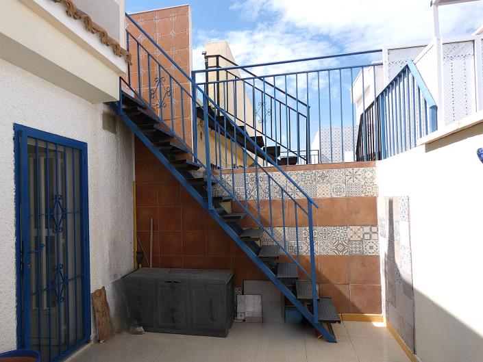 Image No.33-2 Bed House/Villa for sale