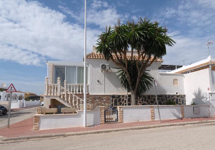 Image No.41-2 Bed House/Villa for sale